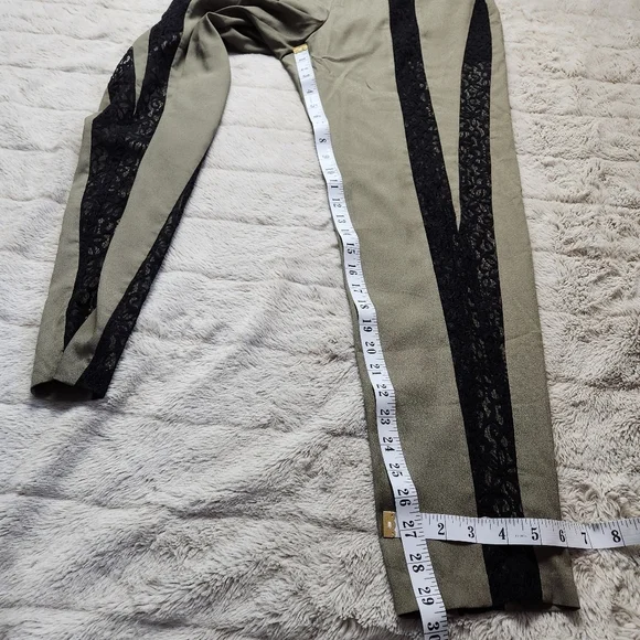 Dress pants Going out Joggers Green color Lace tapered leg BEBE  NWT - Picture 13 of 16